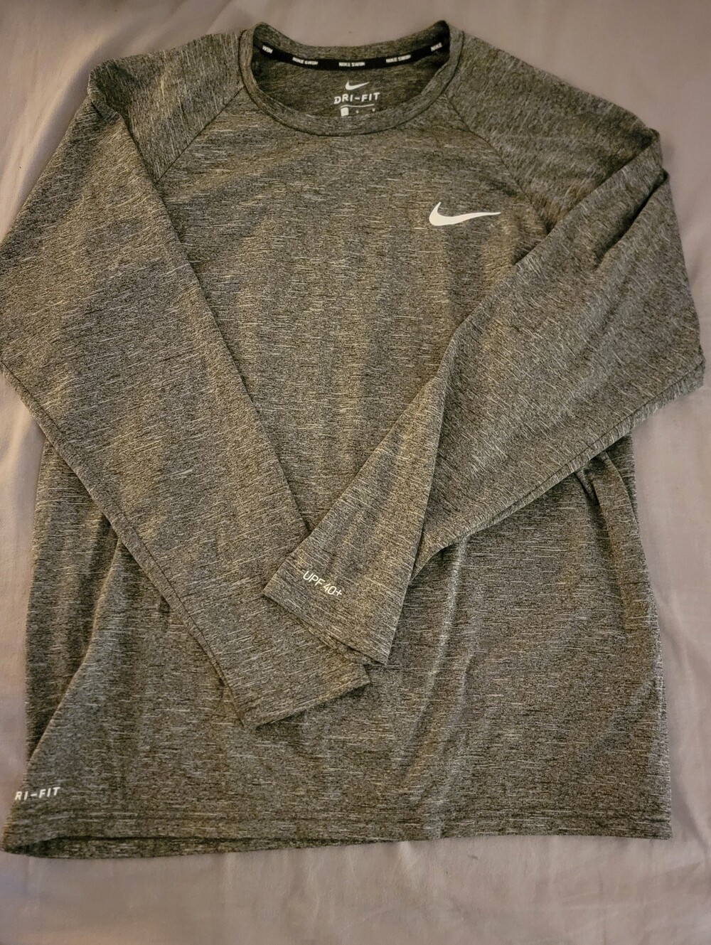 Nike Men’s Crewneck Dri-FIT Swim Long Sleeve. Charcoal Gray